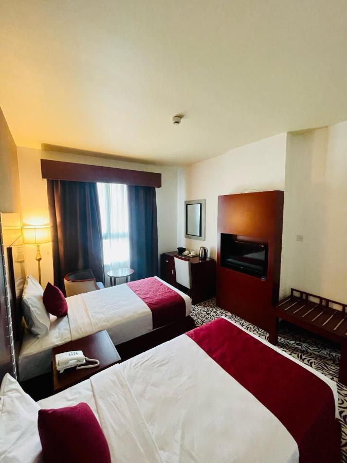 Mra Grand Hotel Dubaï Extérieur photo